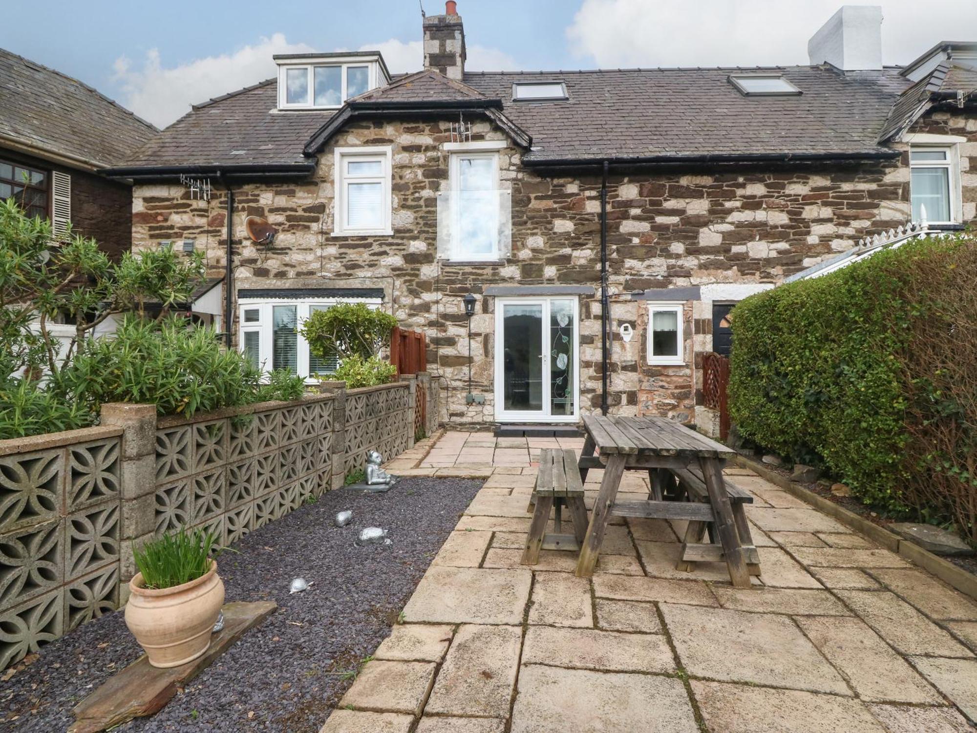 Platform 13 Railway Cottage Llandudno Junction Bagian luar foto